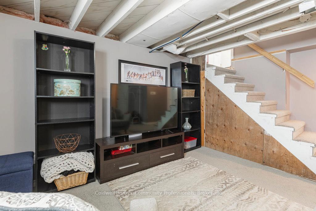 Photo 63 of 13 Admiral Road, St. Catharines, Secord Woods — HOMEH