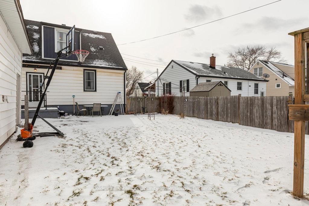 Photo 77 of 13 Admiral Road, St. Catharines, Secord Woods — HOMEH