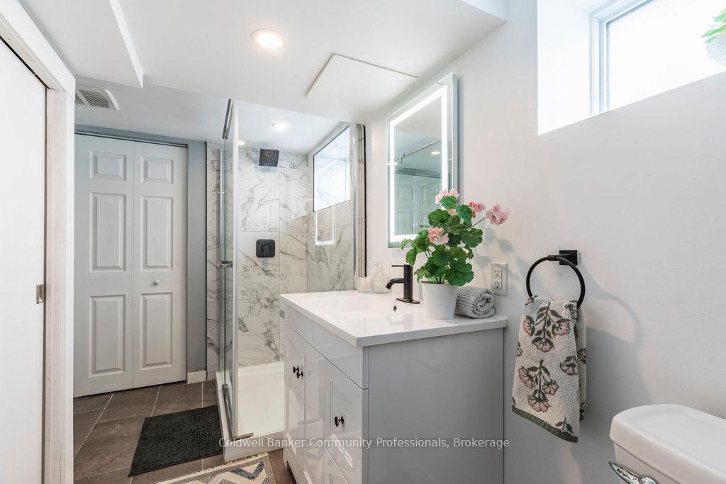 Photo 49 of 13 Admiral Road, St. Catharines, Secord Woods — HOMEH