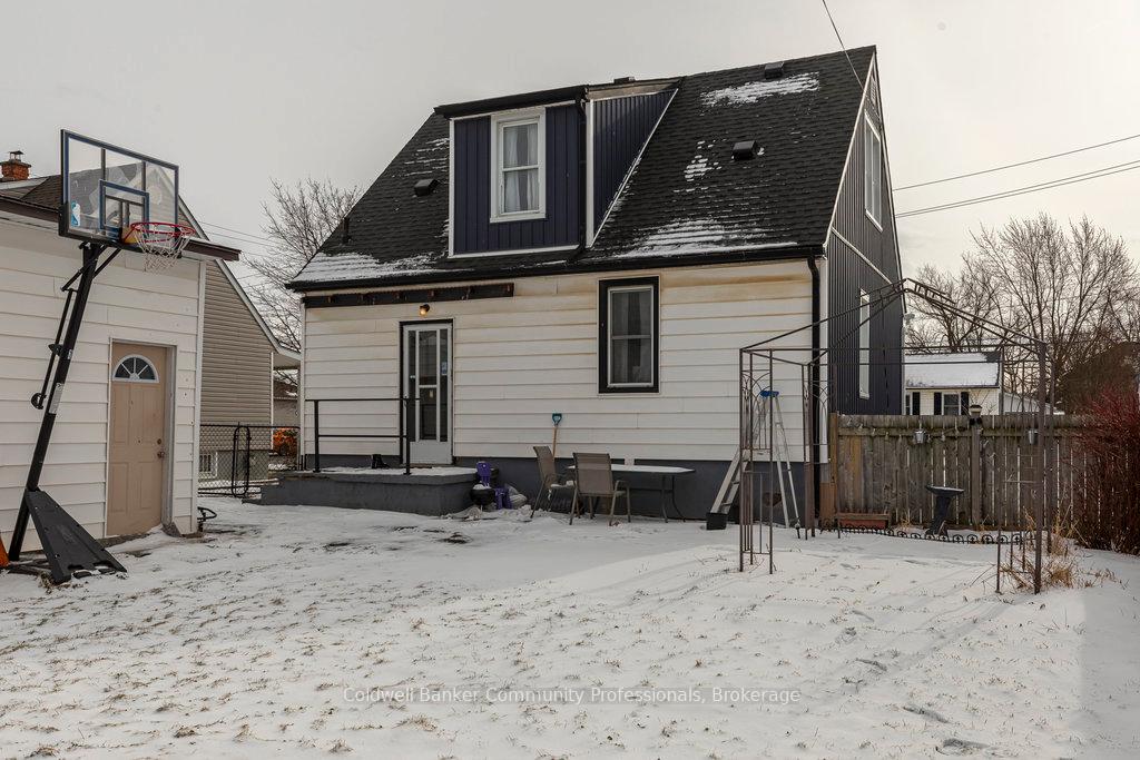 Photo 56 of 13 Admiral Road, St. Catharines, Secord Woods — HOMEH