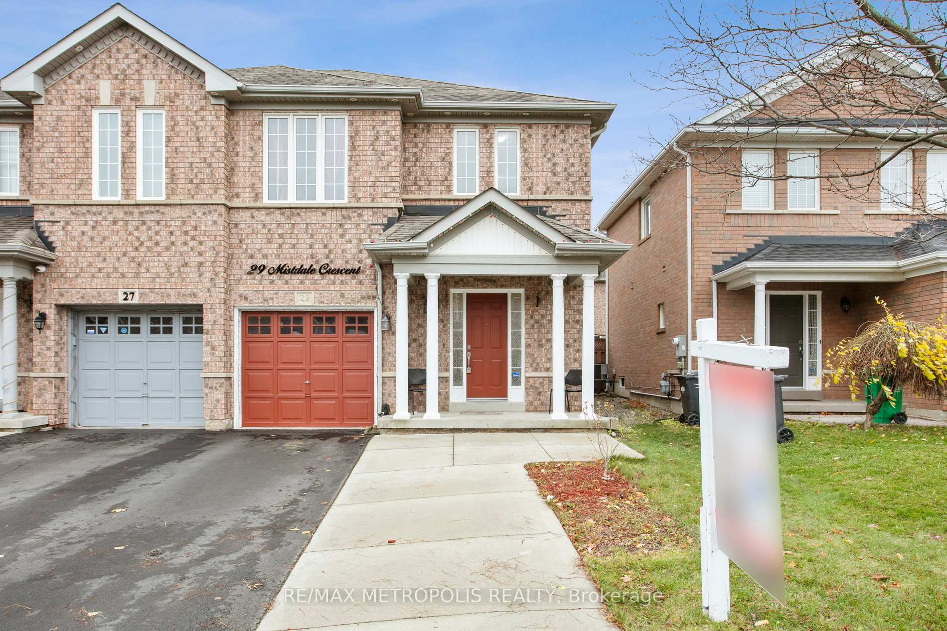 Front of 29 Mistdale Crescent