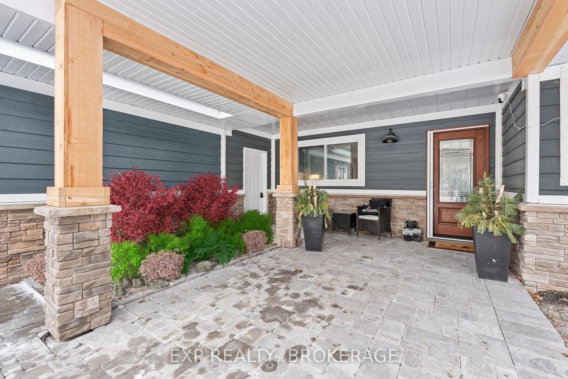 Photo 5 of 24 Jackstraw Lane, Frontenac Islands, The Islands — HOMEH