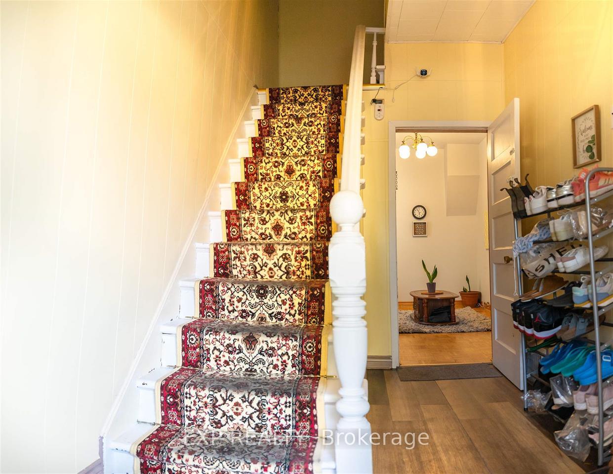 Photo 3 of 111 Albert Street E, Sault Ste Marie, Ward 2 — HOMEH