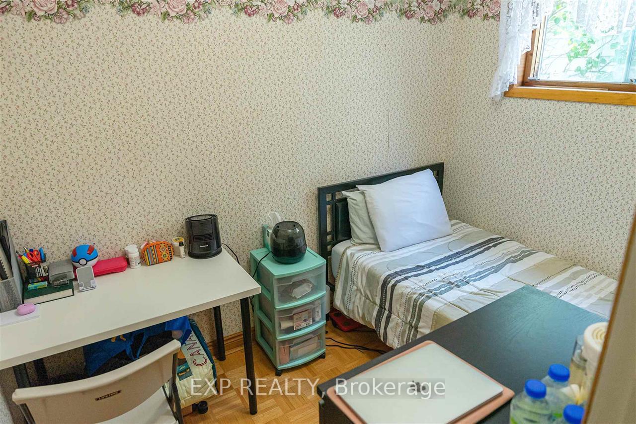 Photo 9 of 111 Albert Street E, Sault Ste Marie, Ward 2 — HOMEH