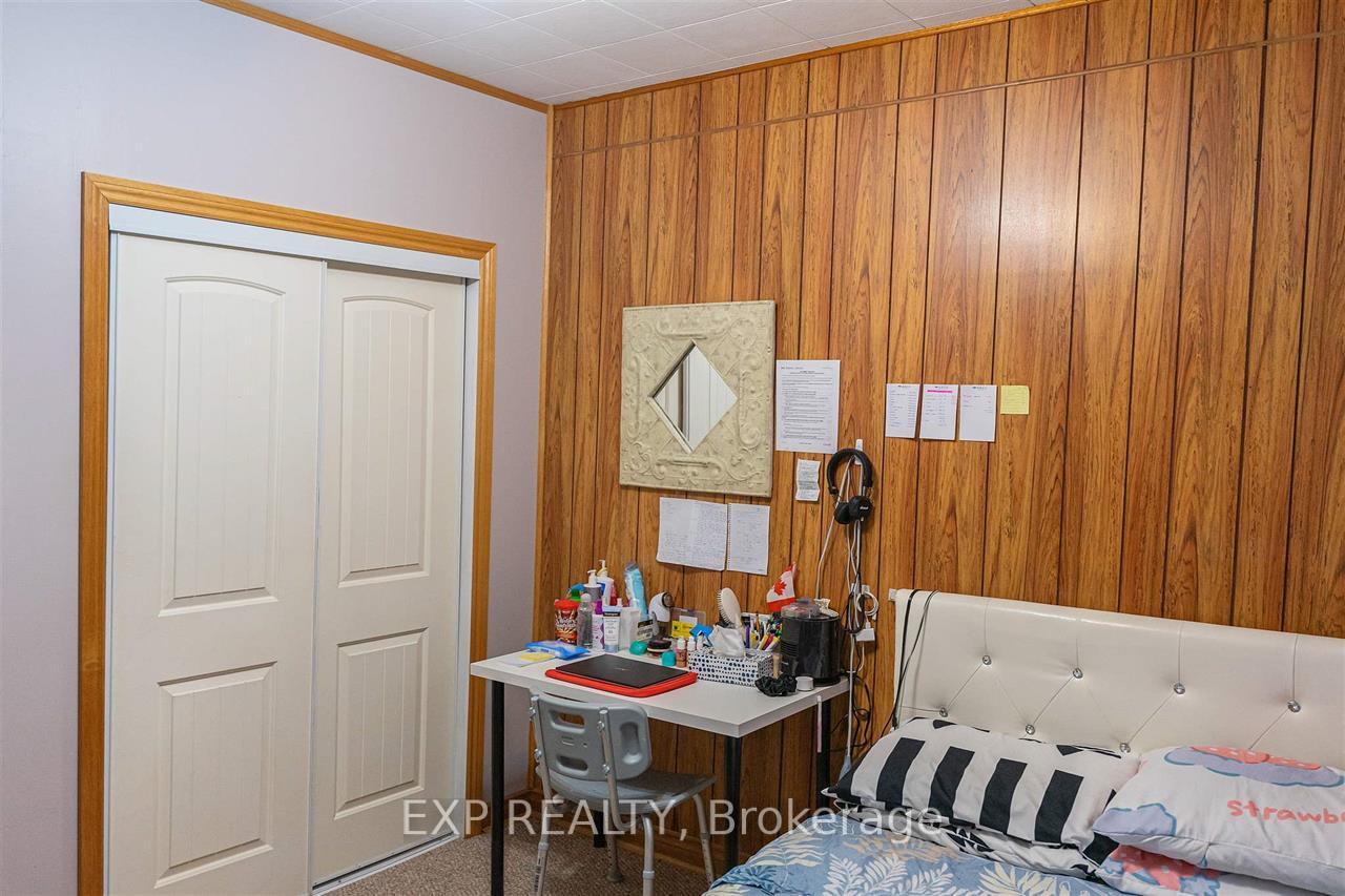 Photo 11 of 111 Albert Street E, Sault Ste Marie, Ward 2 — HOMEH