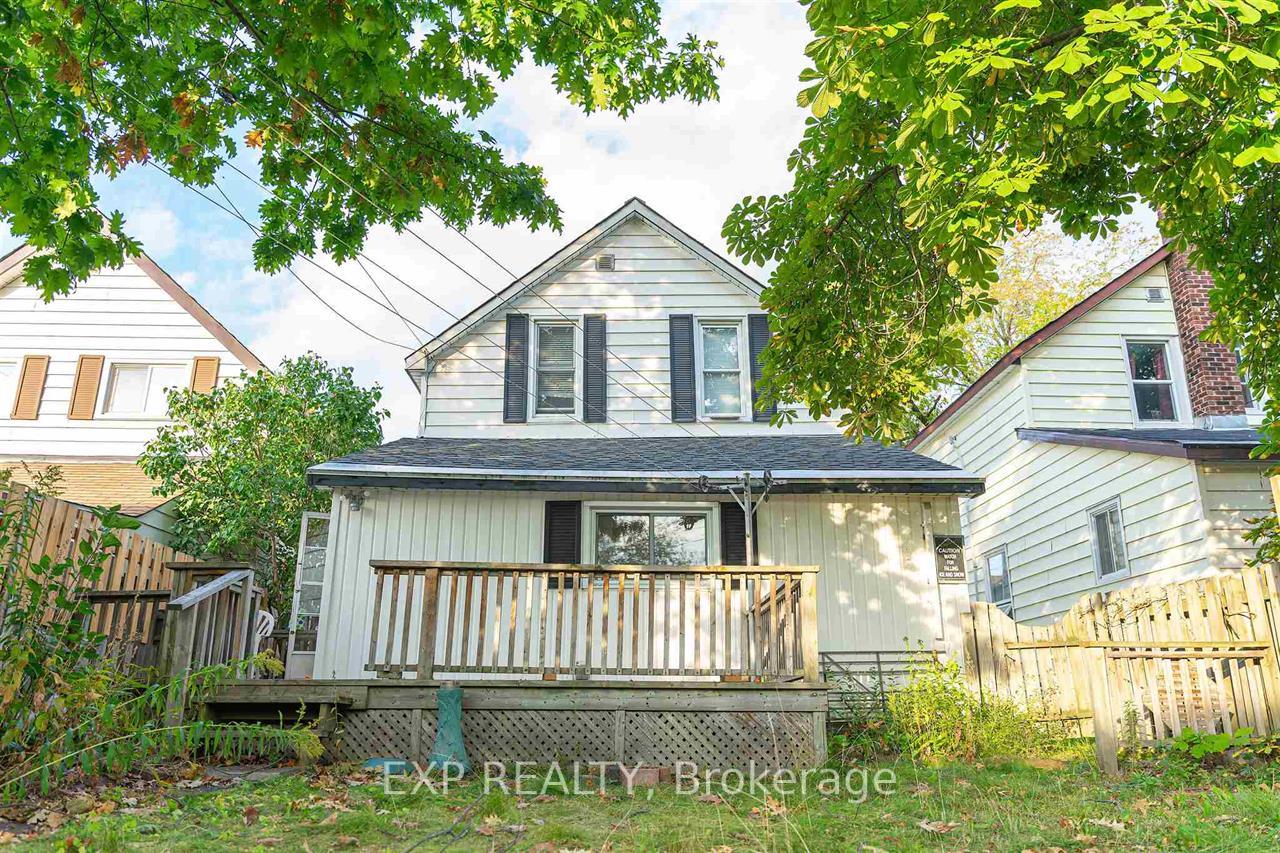 Photo 16 of 111 Albert Street E, Sault Ste Marie, Ward 2 — HOMEH
