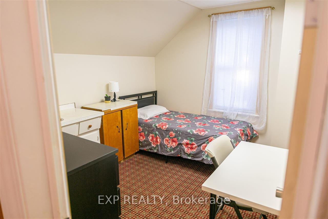 Photo 26 of 111 Albert Street E, Sault Ste Marie, Ward 2 — HOMEH