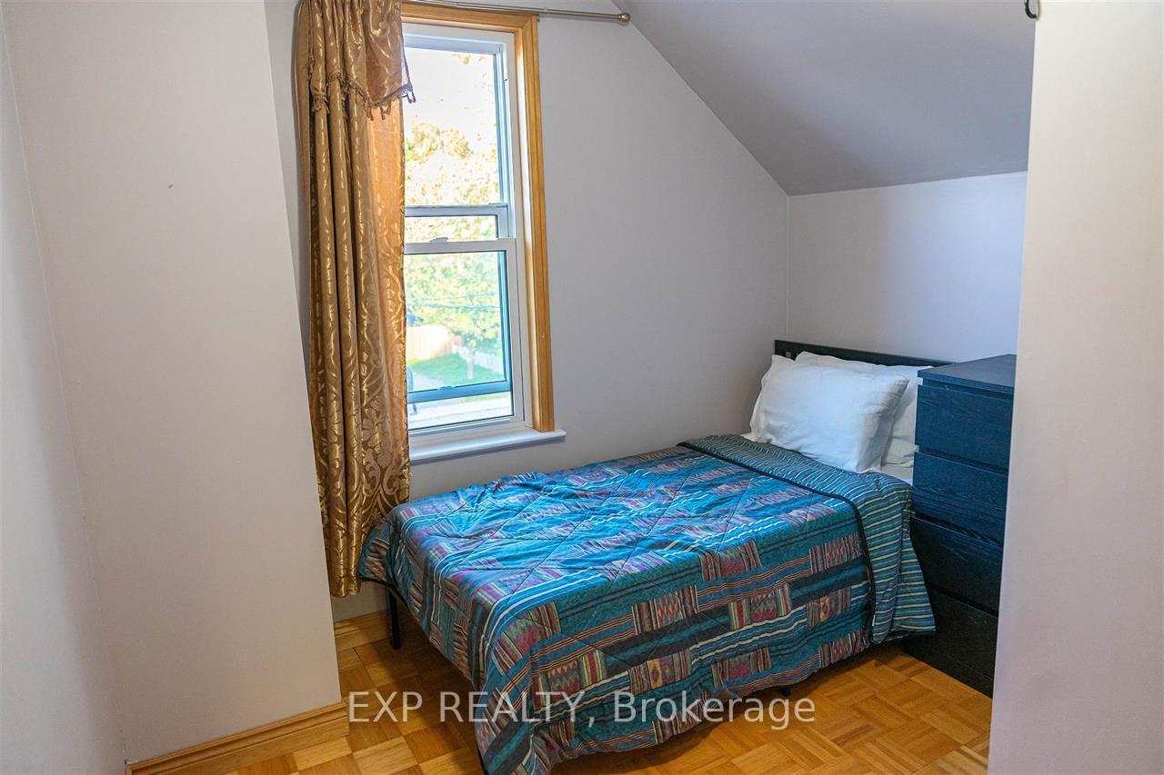 Photo 27 of 111 Albert Street E, Sault Ste Marie, Ward 2 — HOMEH