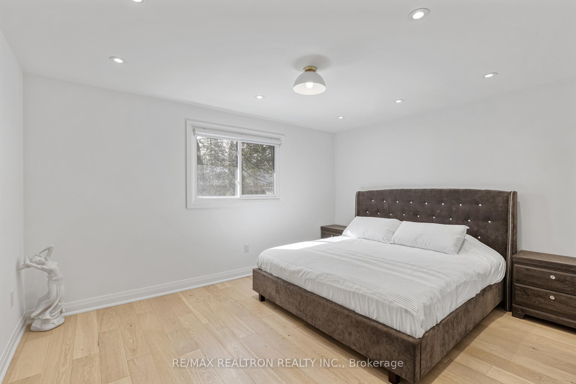 Photo 17 of 59 Fairway Drive, Aurora, Aurora Highlands — HOMEH