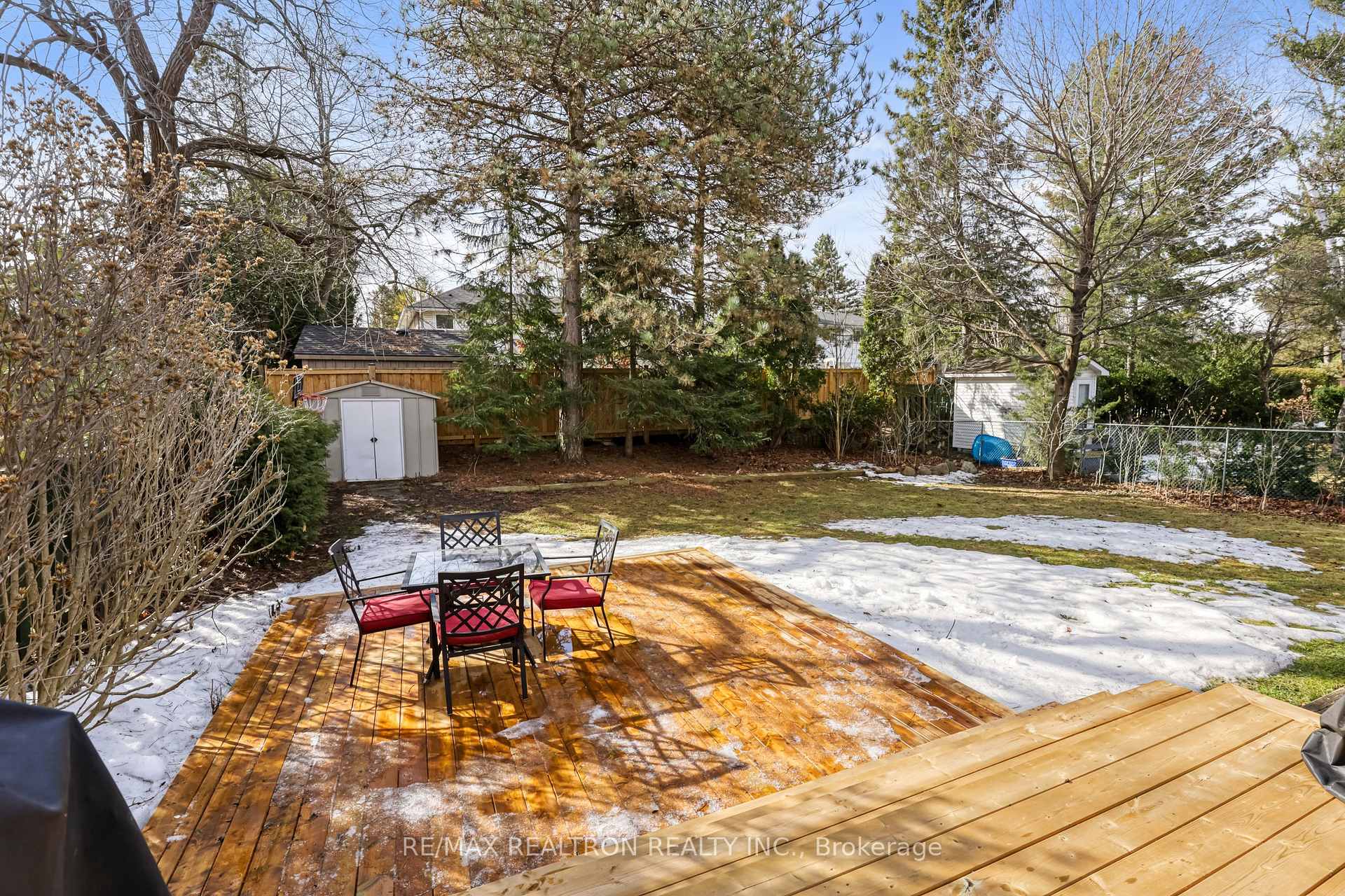 Photo 45 of 59 Fairway Drive, Aurora, Aurora Highlands — HOMEH
