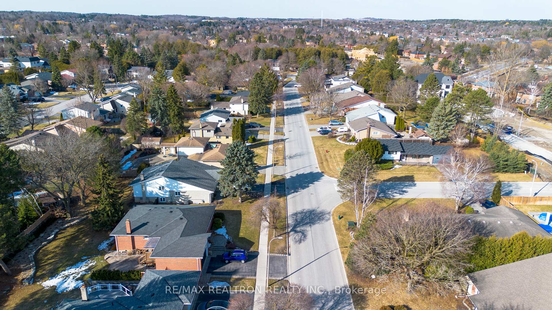 Photo 44 of 59 Fairway Drive, Aurora, Aurora Highlands — HOMEH