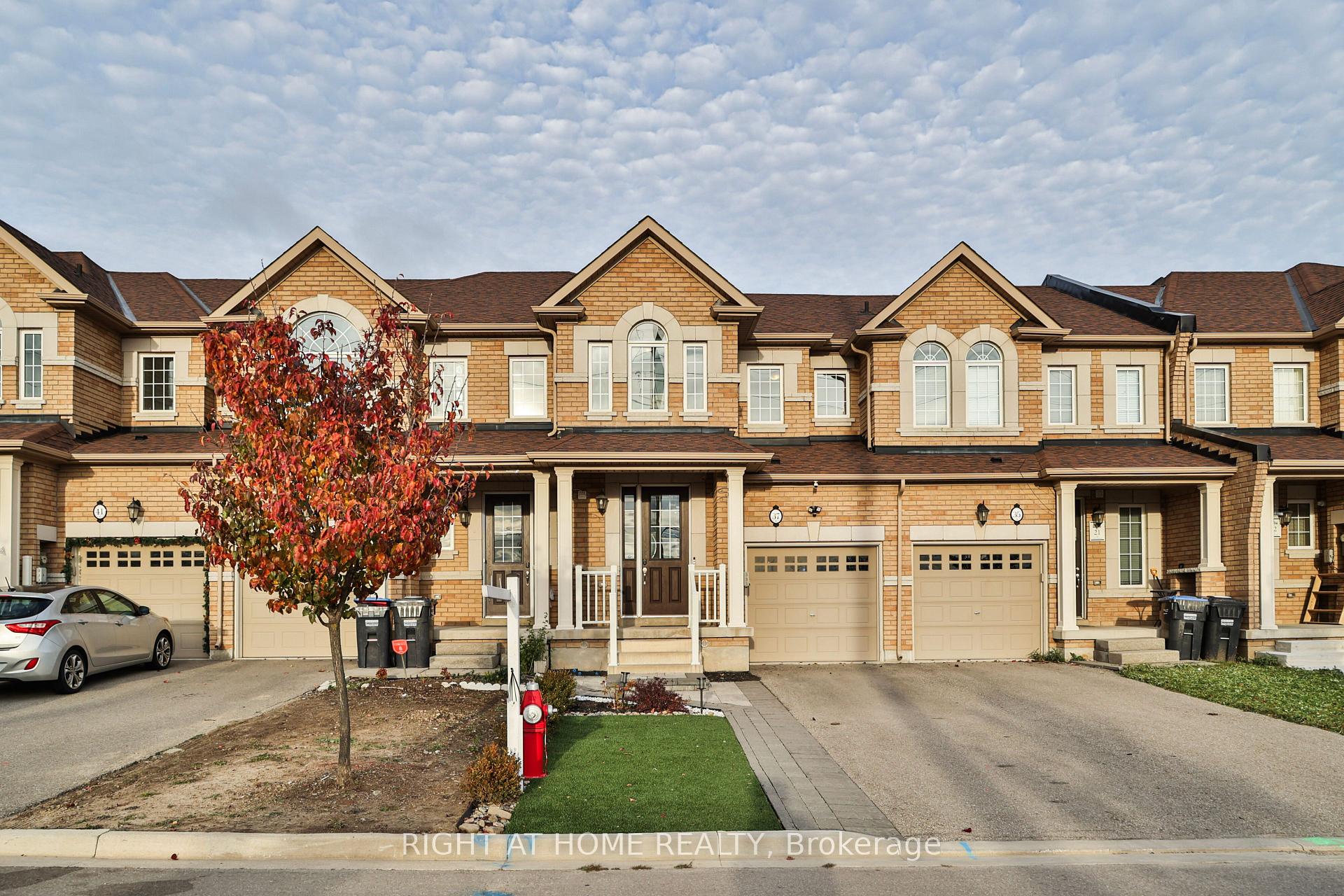 Photo 1 of 37 Ivor Crescent, Brampton, Northwest Brampton — HOMEH