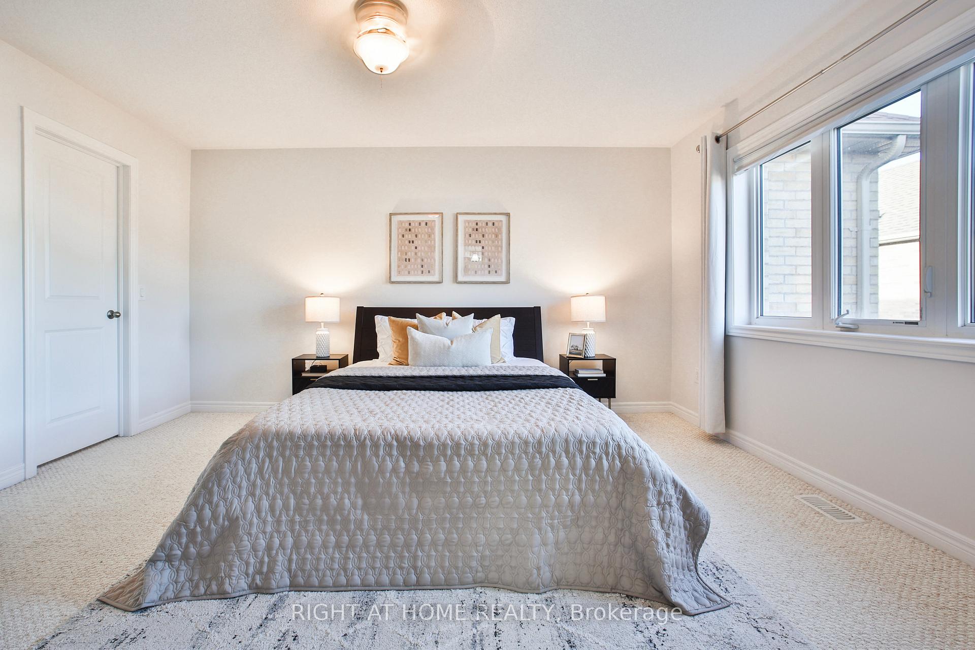 Photo 24 of 37 Ivor Crescent, Brampton, Northwest Brampton — HOMEH