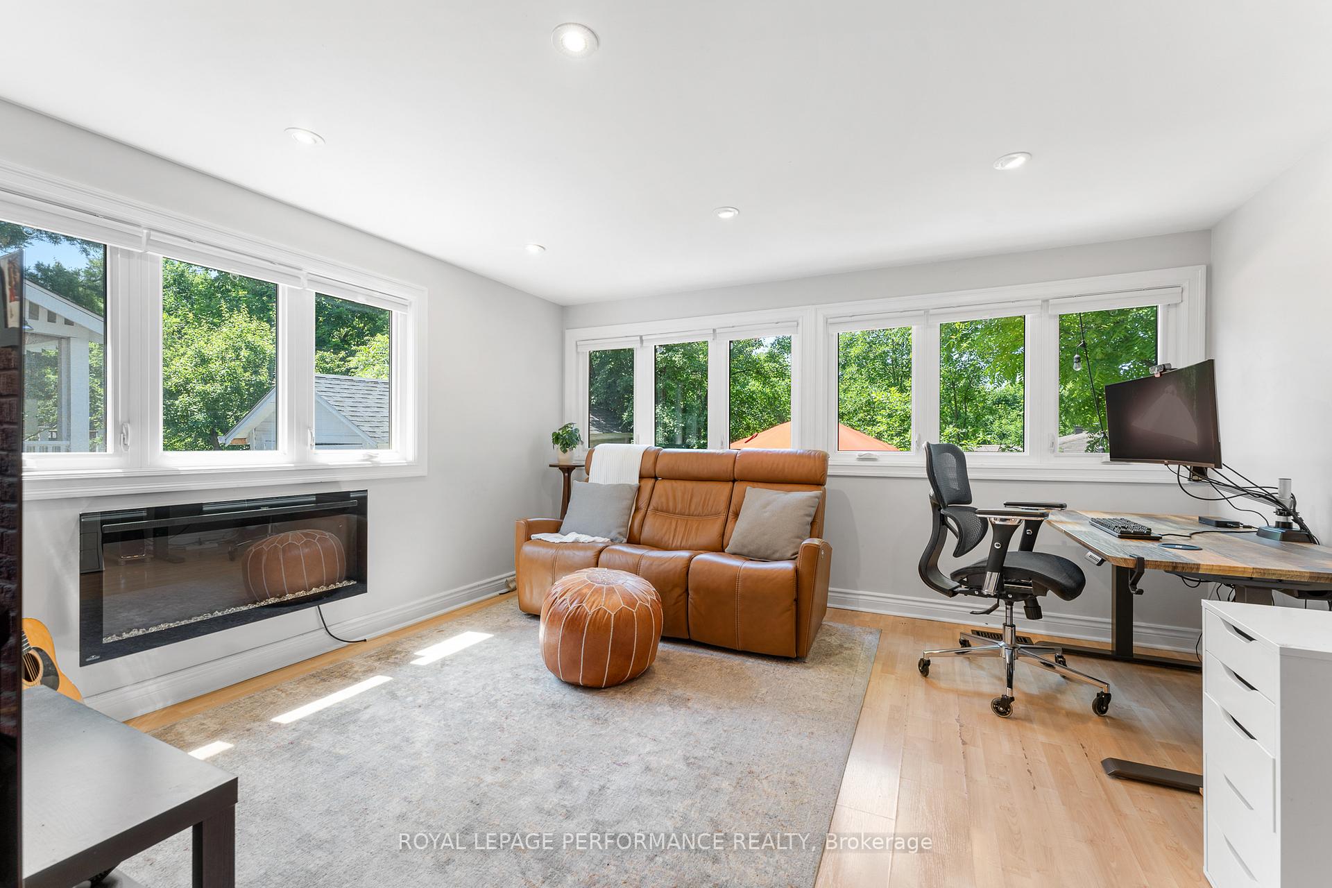 Photo 16 of 456 Melbourne Avenue, Ottawa, McKellar/Highland — HOMEH
