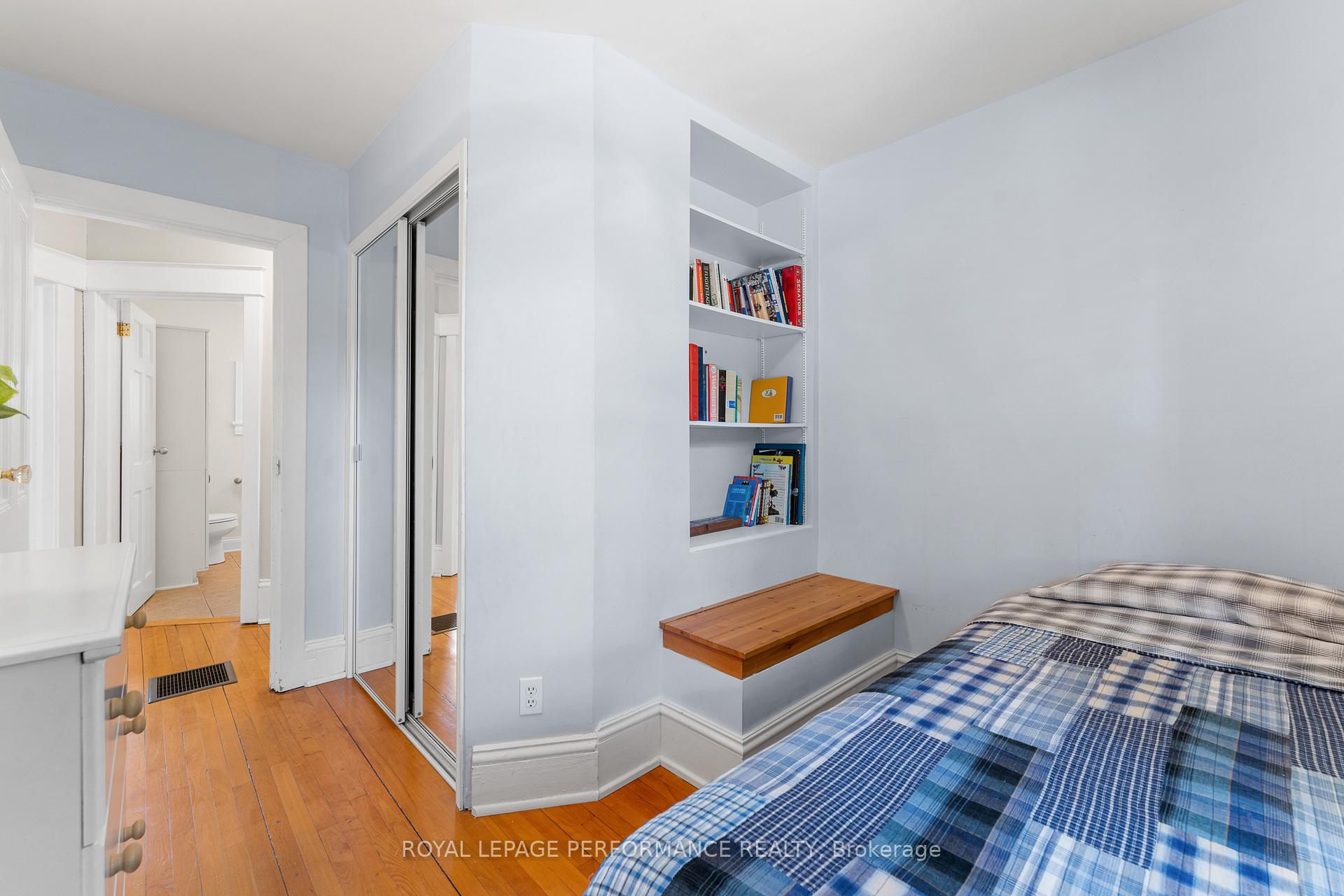 Photo 24 of 456 Melbourne Avenue, Ottawa, McKellar/Highland — HOMEH