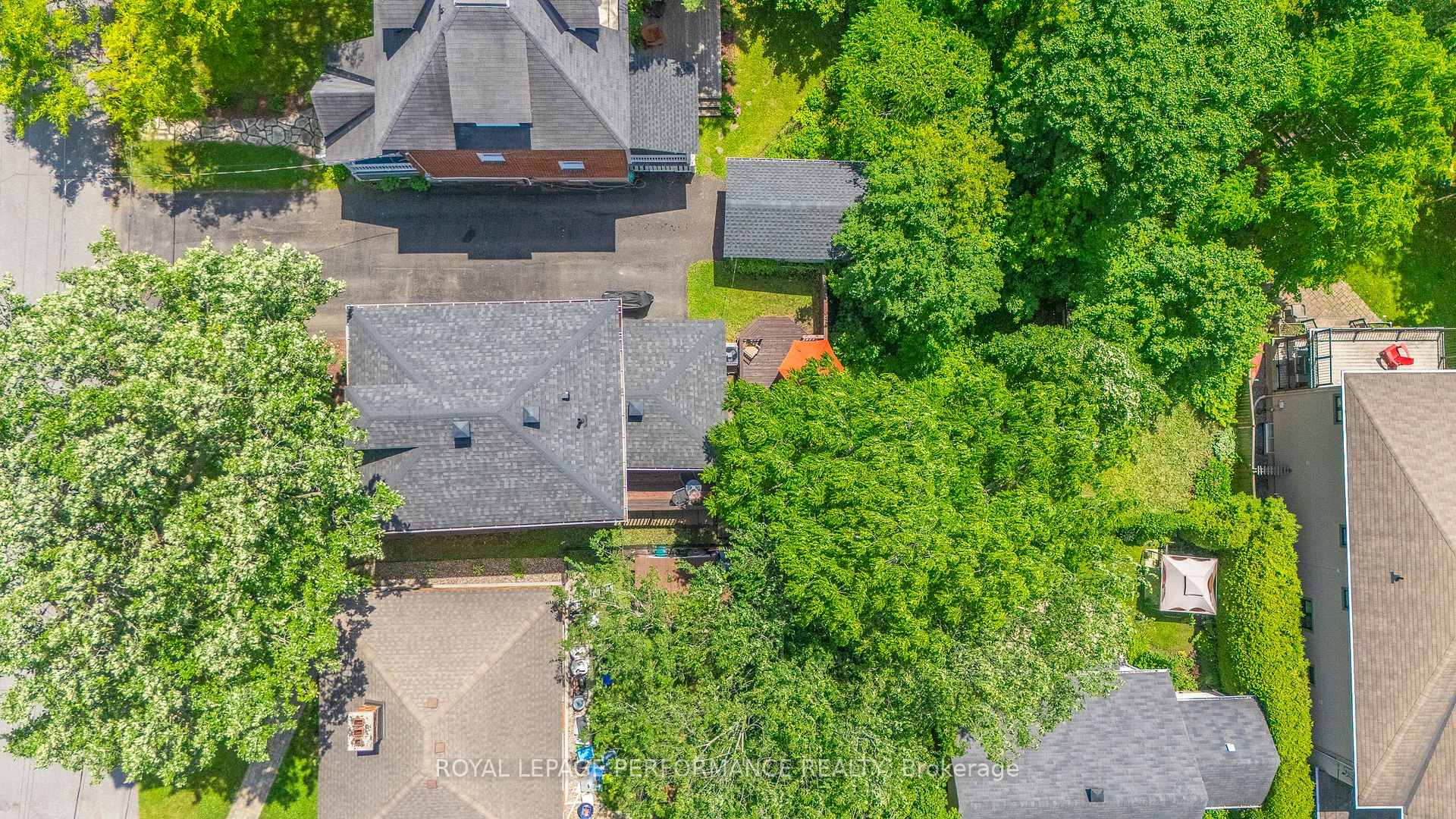 Photo 34 of 456 Melbourne Avenue, Ottawa, McKellar/Highland — HOMEH