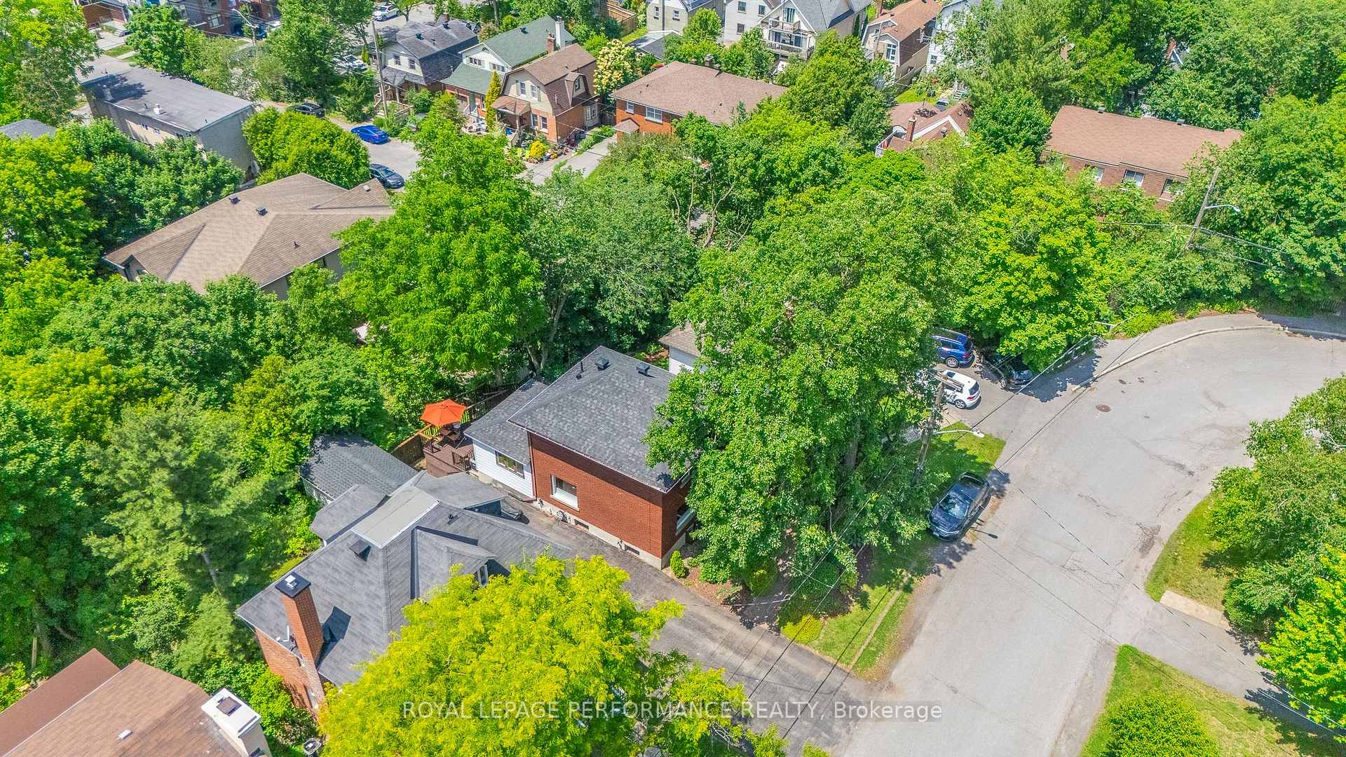 Photo 32 of 456 Melbourne Avenue, Ottawa, McKellar/Highland — HOMEH