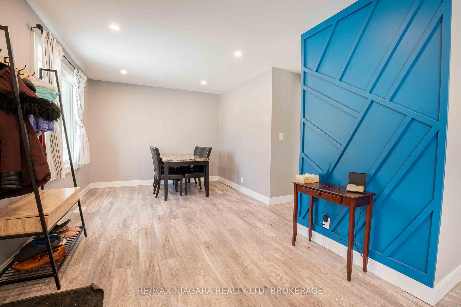 Photo 6 of 478 Niagara Street, St. Catharines, Vine/Linwell — HOMEH