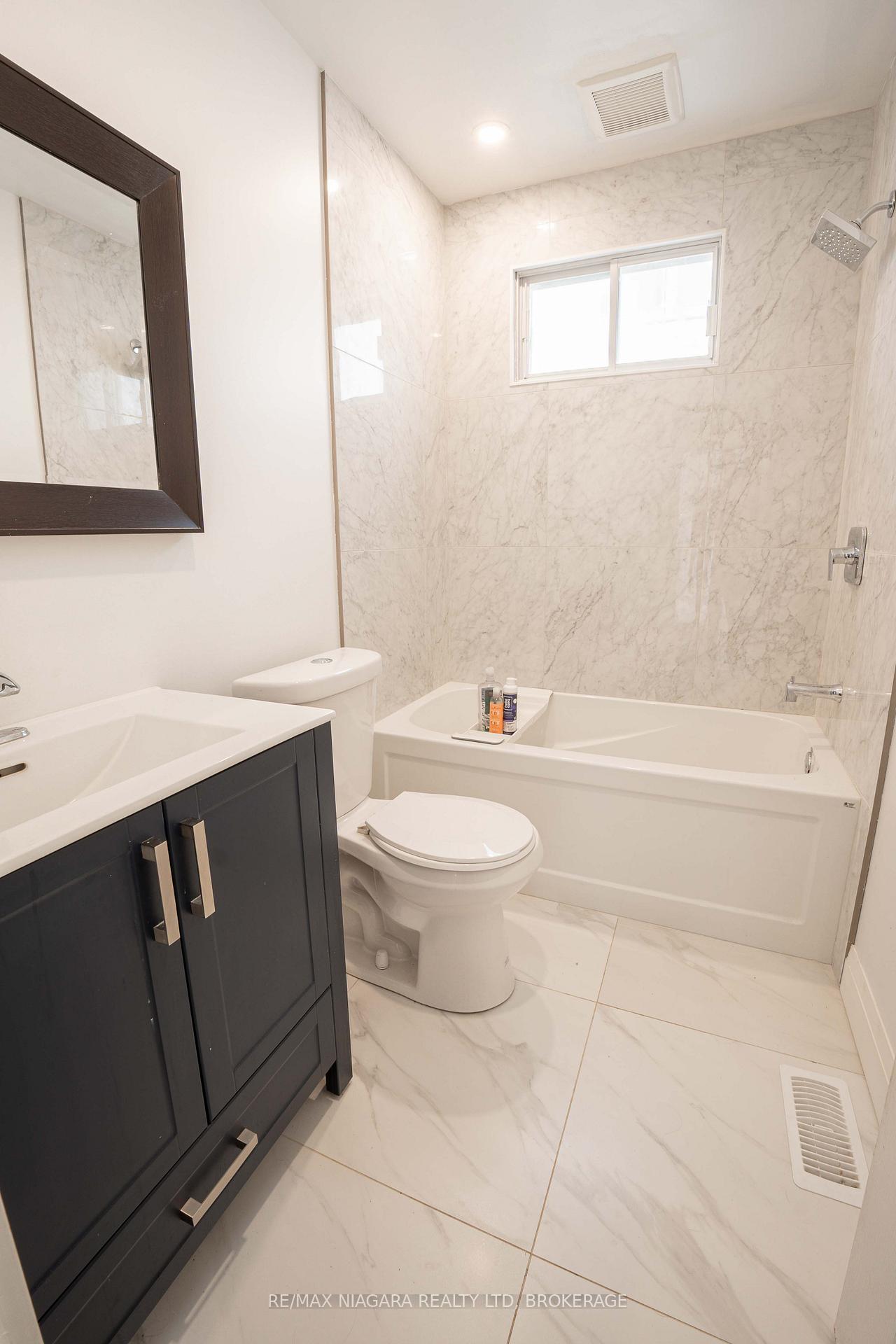 Photo 24 of 478 Niagara Street, St. Catharines, Vine/Linwell — HOMEH