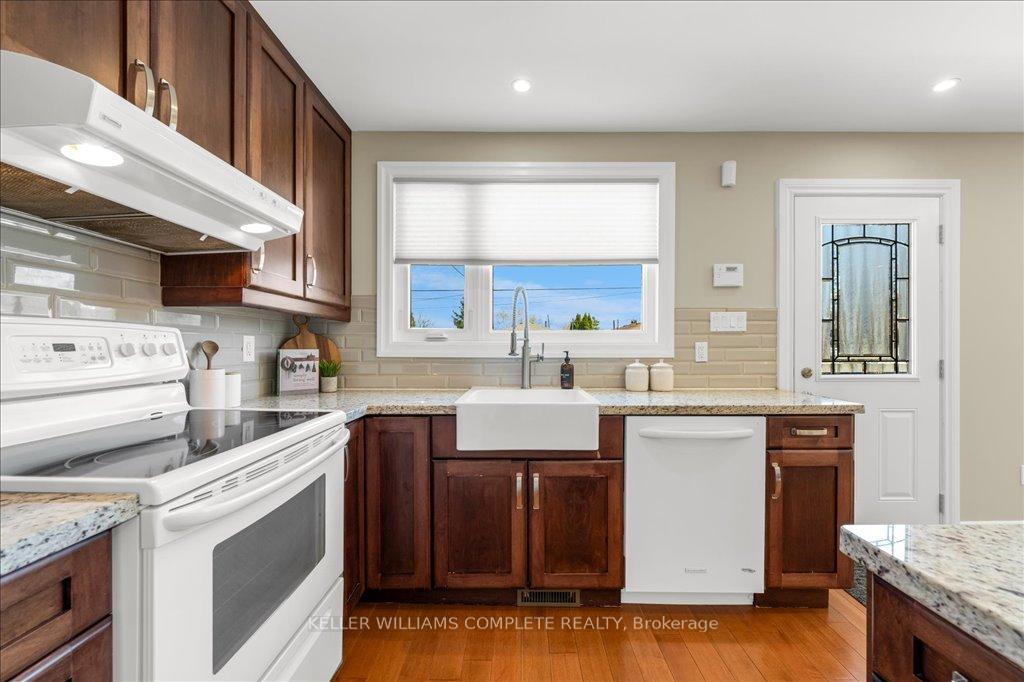 Photo 3 of 60 Aterno Drive, Hamilton, Mountview — HOMEH