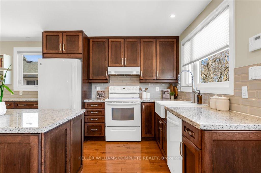 Photo 4 of 60 Aterno Drive, Hamilton, Mountview — HOMEH
