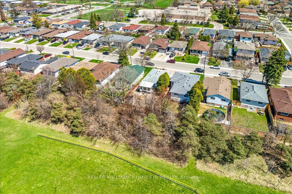 Photo 38 of 60 Aterno Drive, Hamilton, Mountview — HOMEH