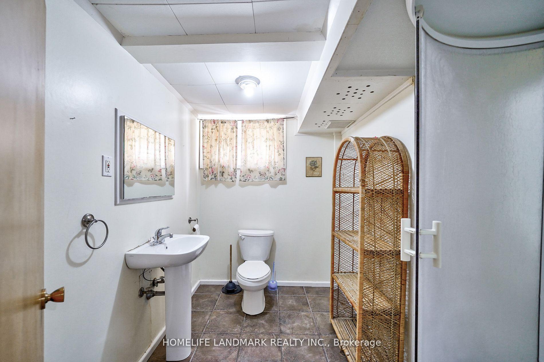 Photo 26 of 12 Macbeth Boulevard, St. Catharines, Glendale/Glenridge — HOMEH