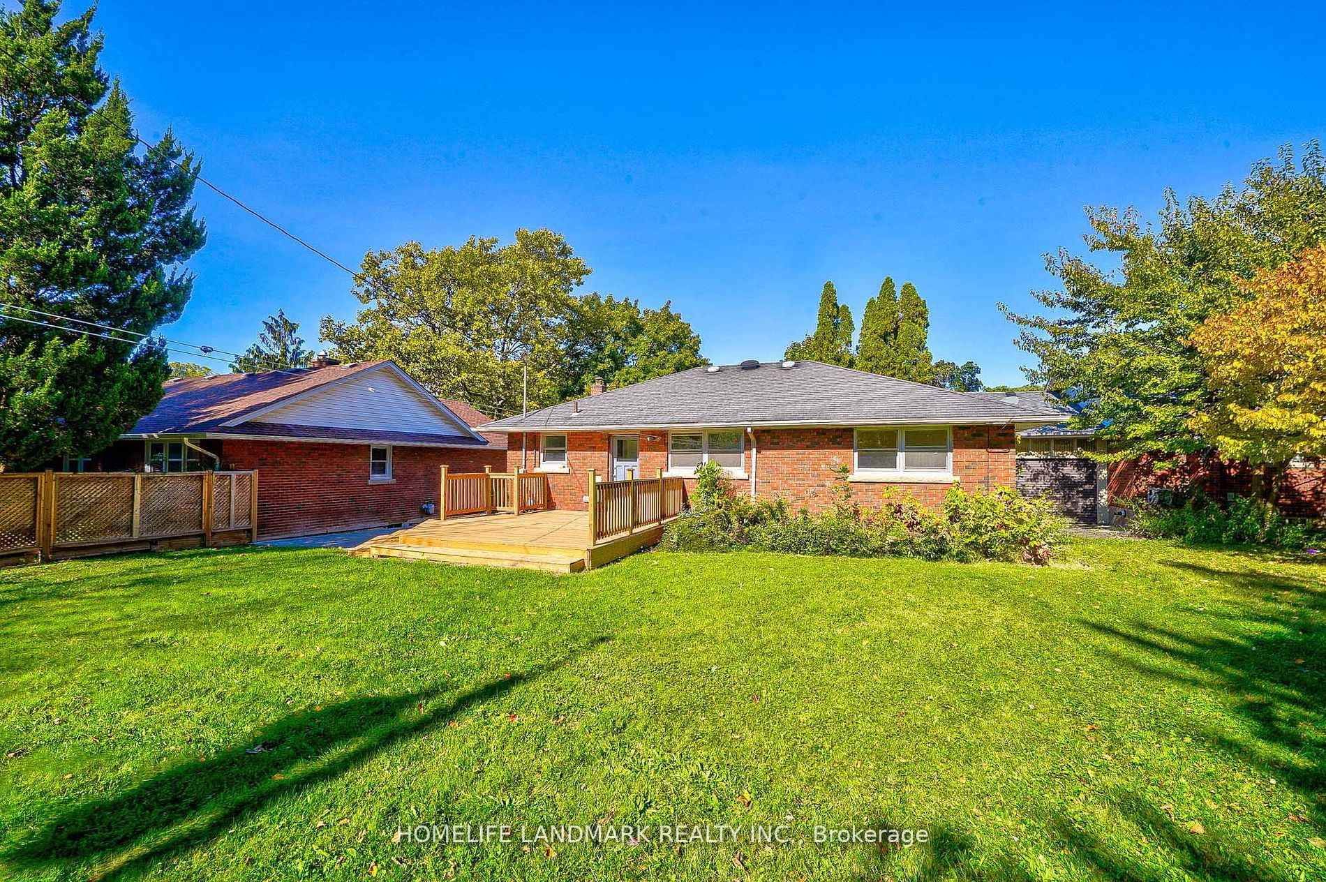 Photo 37 of 12 Macbeth Boulevard, St. Catharines, Glendale/Glenridge — HOMEH
