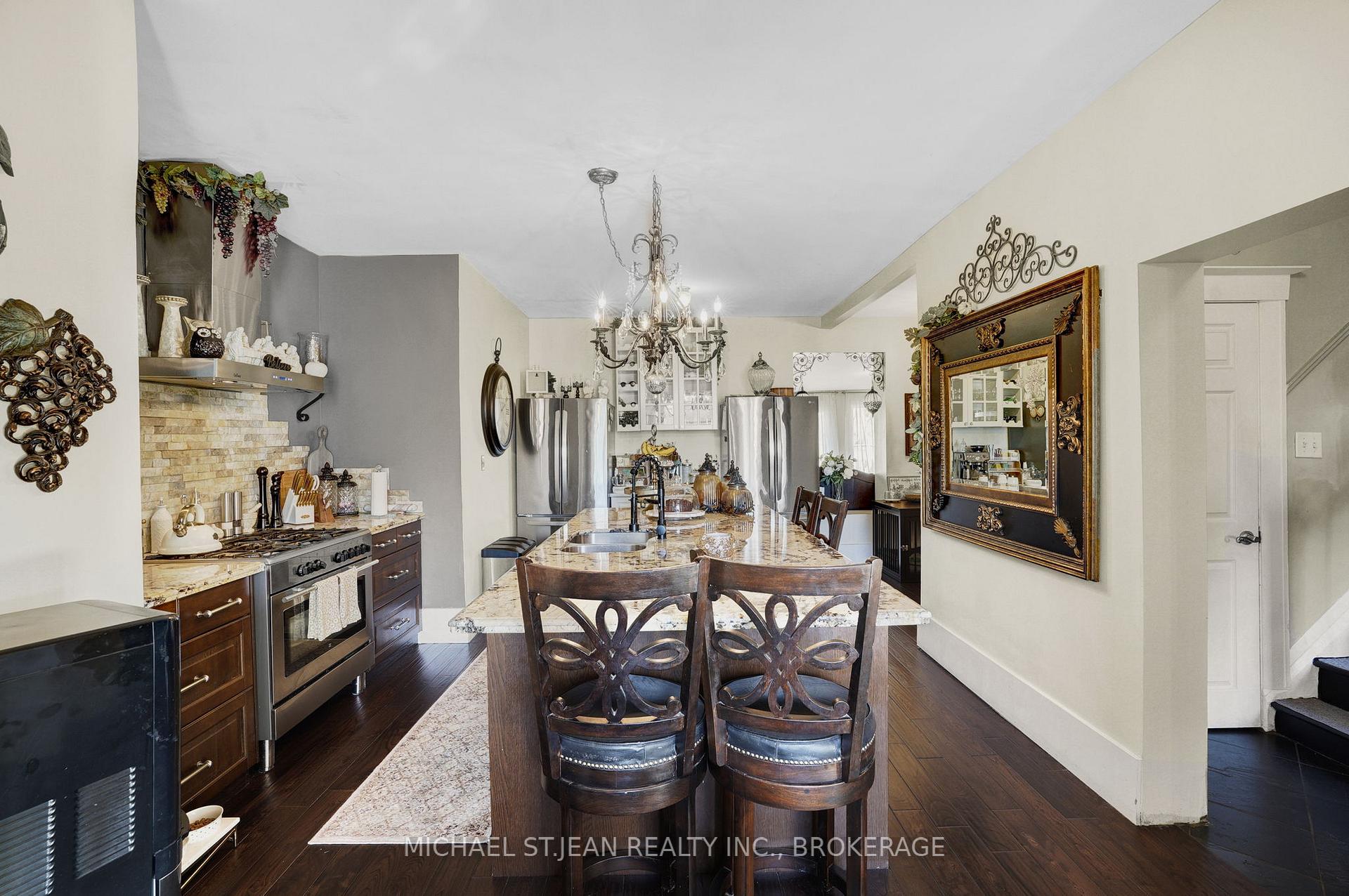 Photo 10 of 485 Catharine Street N, Hamilton, North End — HOMEH