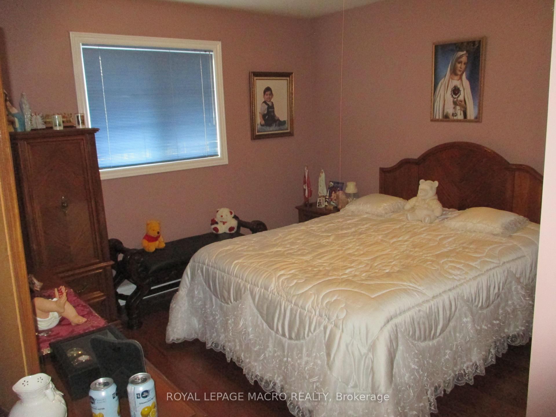 Photo 19 of 22 Resolute Drive, Hamilton, Crerar — HOMEH