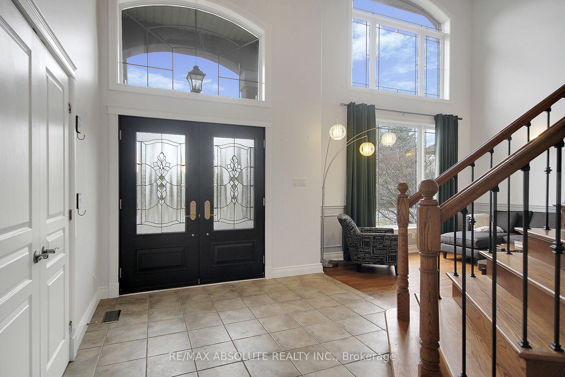 Photo 3 of 28 Amethyst Crescent, Ottawa, Stittsville (Central) — HOMEH