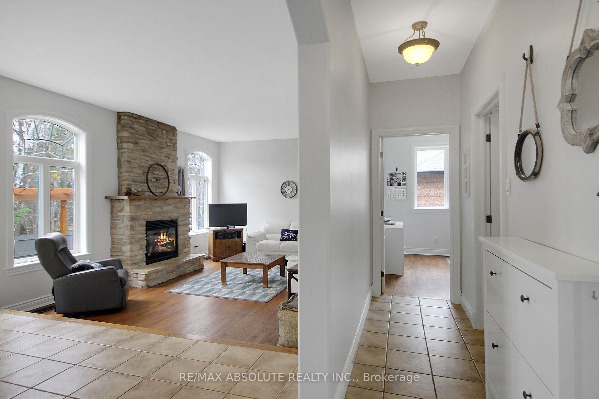 Photo 20 of 28 Amethyst Crescent, Ottawa, Stittsville (Central) — HOMEH