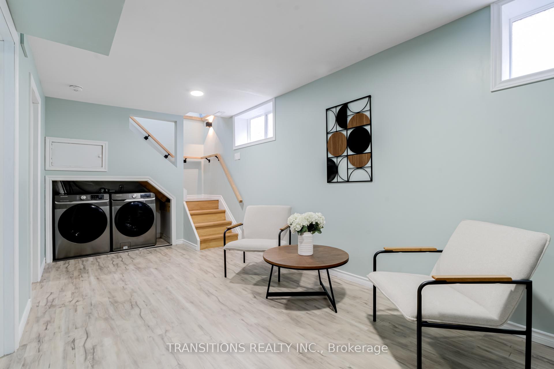 Photo 17 of 653 Upper Wellington Street, Hamilton, Inch Park — HOMEH