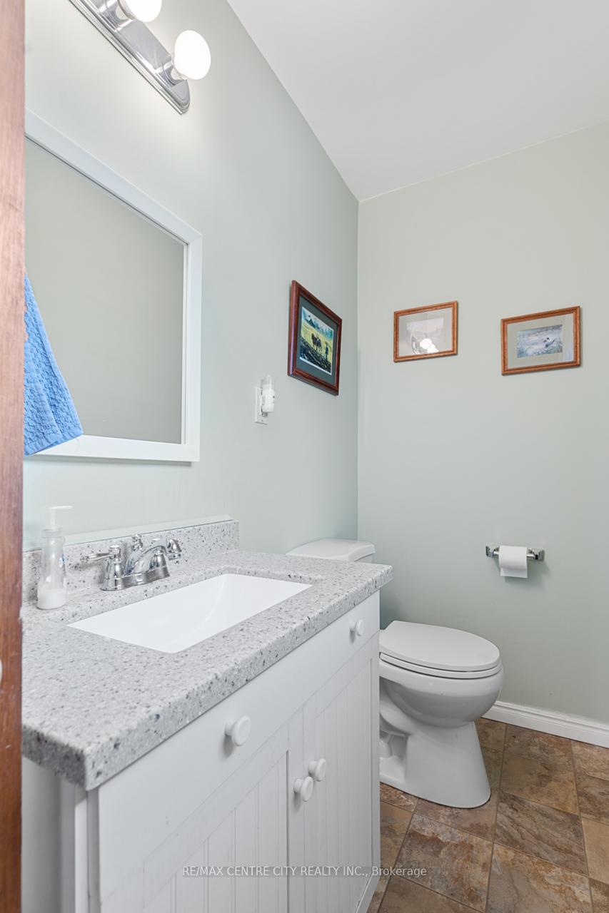 Photo 15 of 49464 Nova Scotia Line, Malahide, Copenhagen — HOMEH