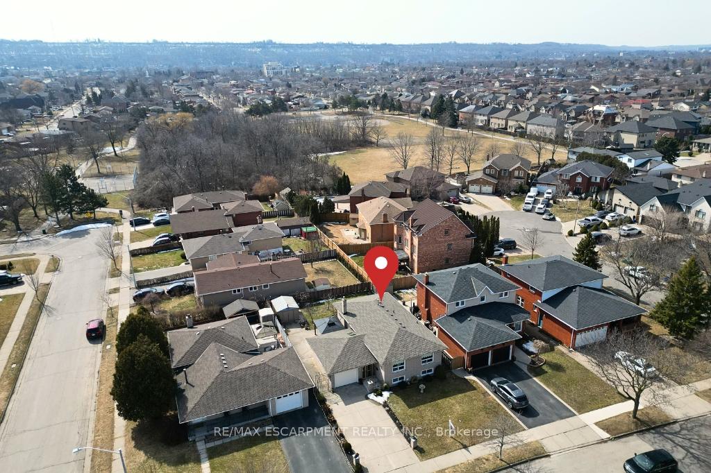 Photo 1 of 43 Seaton Place Drive, Hamilton, Stoney Creek — HOMEH