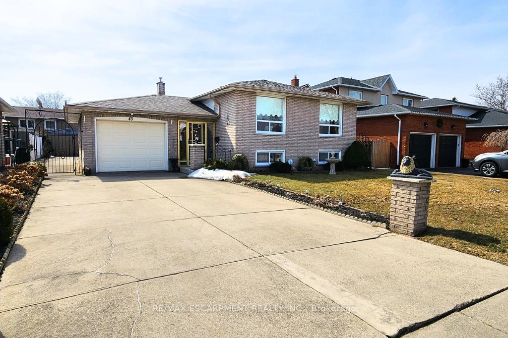Photo 6 of 43 Seaton Place Drive, Hamilton, Stoney Creek — HOMEH