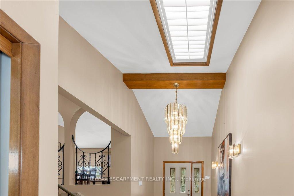 Photo 8 of 43 Seaton Place Drive, Hamilton, Stoney Creek — HOMEH