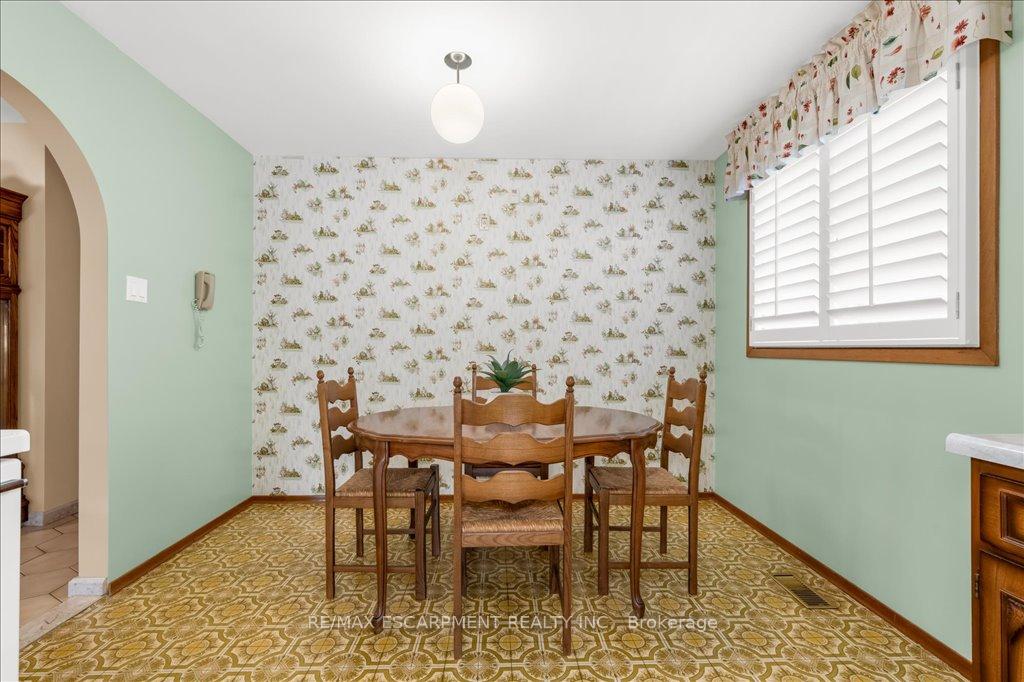 Photo 20 of 43 Seaton Place Drive, Hamilton, Stoney Creek — HOMEH
