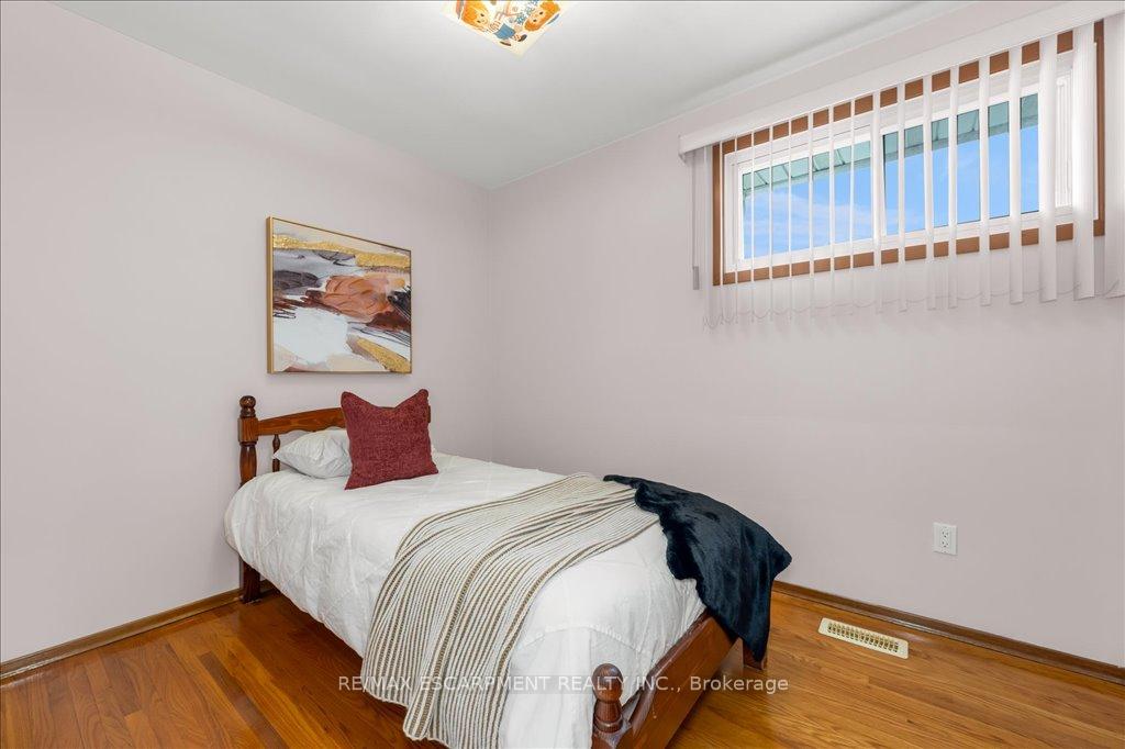 Photo 27 of 43 Seaton Place Drive, Hamilton, Stoney Creek — HOMEH