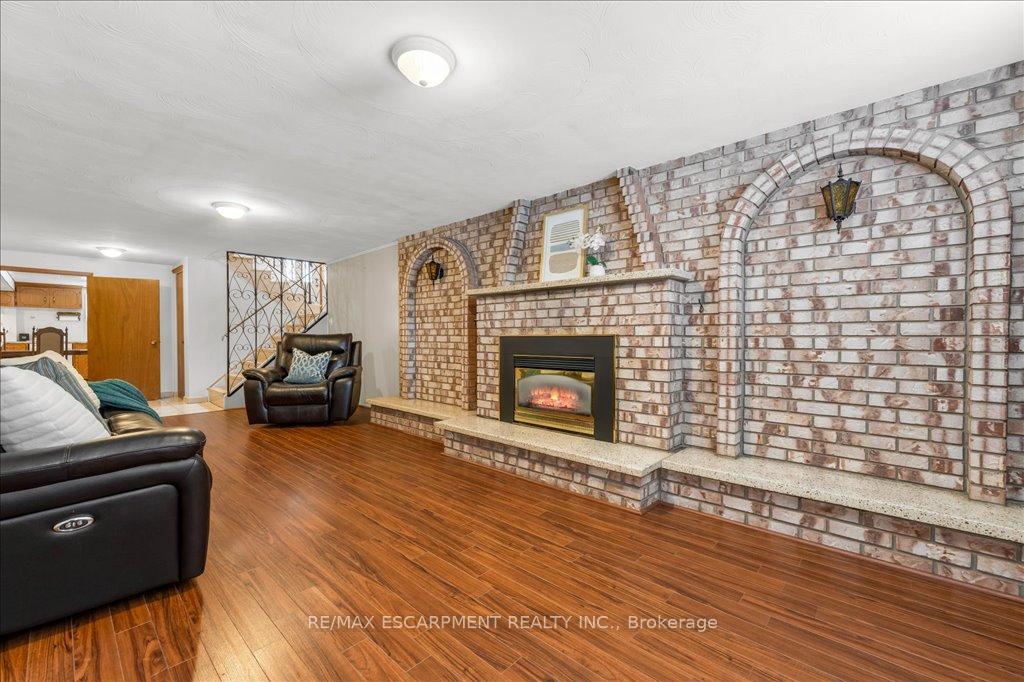 Photo 33 of 43 Seaton Place Drive, Hamilton, Stoney Creek — HOMEH