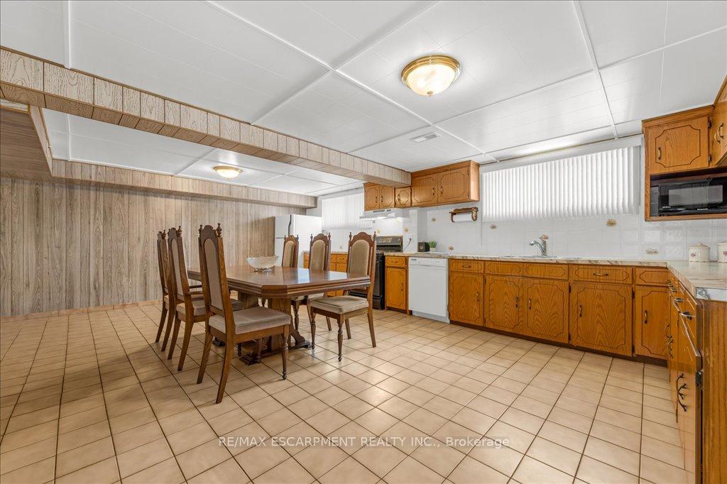 Photo 34 of 43 Seaton Place Drive, Hamilton, Stoney Creek — HOMEH