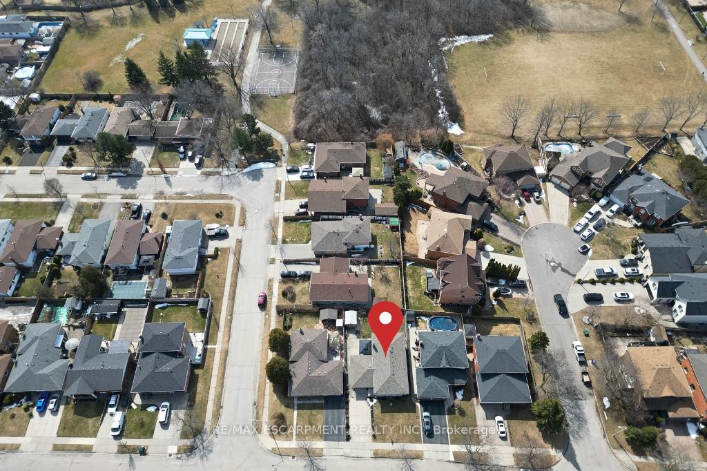 Photo 48 of 43 Seaton Place Drive, Hamilton, Stoney Creek — HOMEH