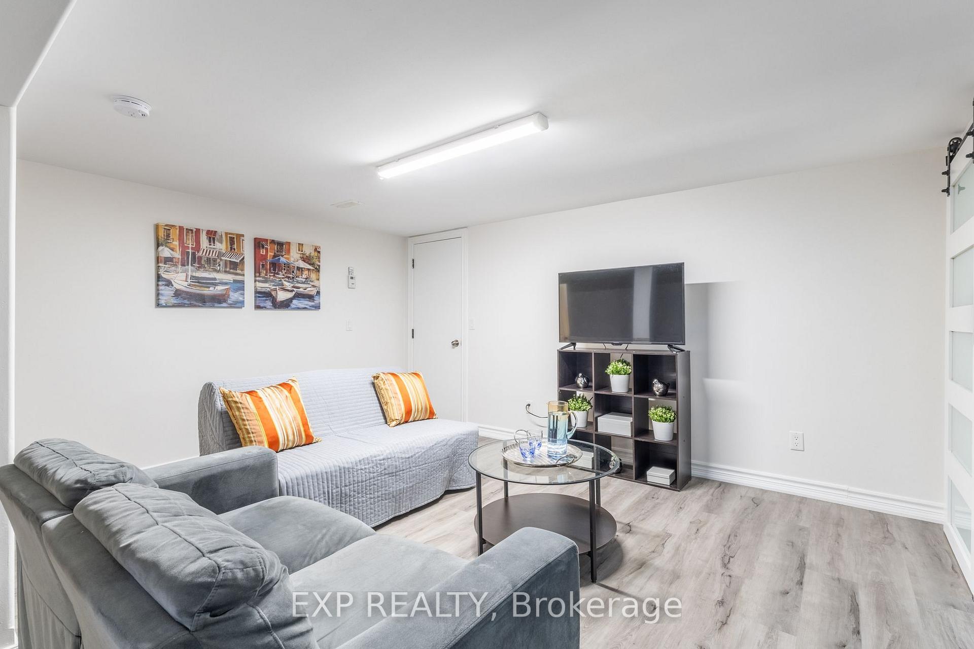 Photo 24 of 23 Densgrove Drive, St. Catharines, Vine/Linwell — HOMEH