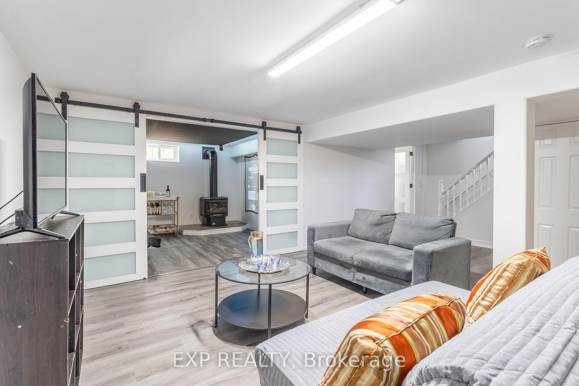 Photo 26 of 23 Densgrove Drive, St. Catharines, Vine/Linwell — HOMEH