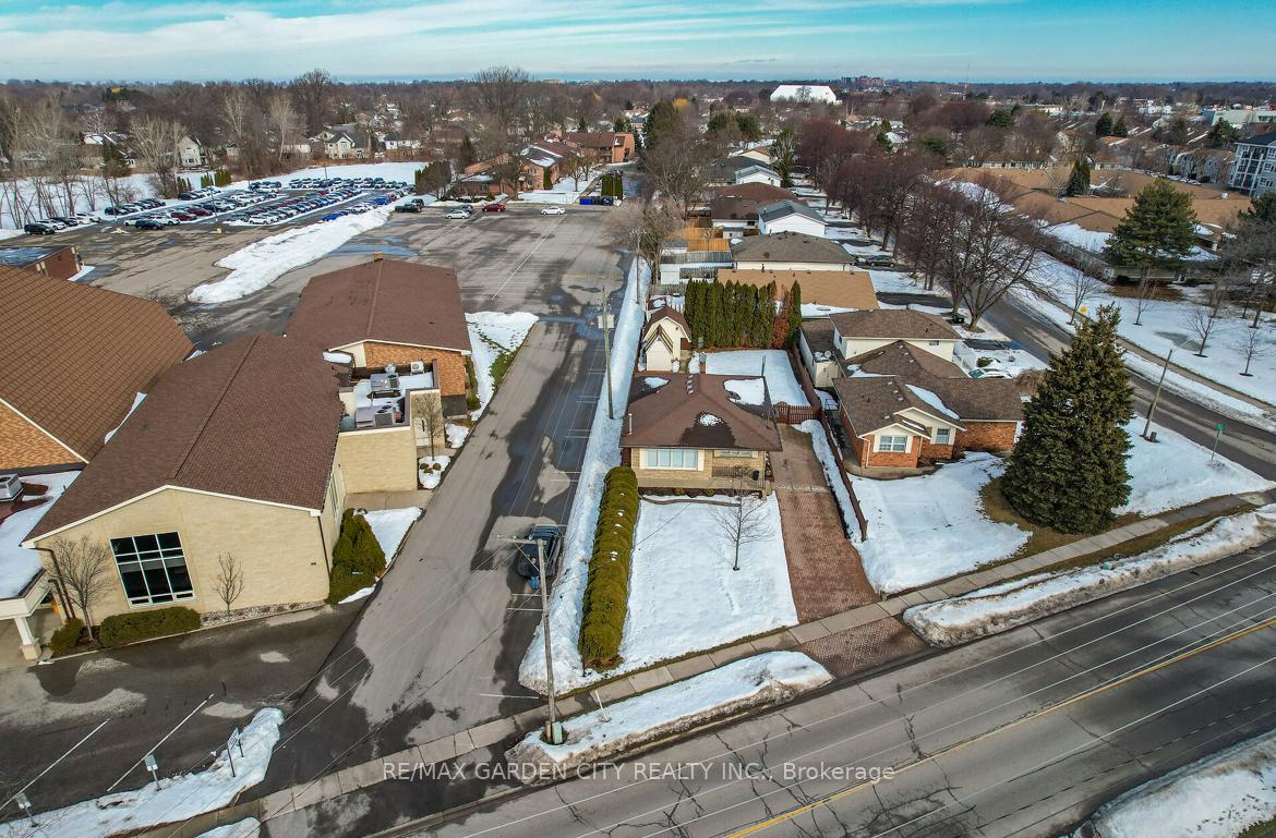 Photo 24 of 101 Scott Street, St. Catharines, Lakeport — HOMEH