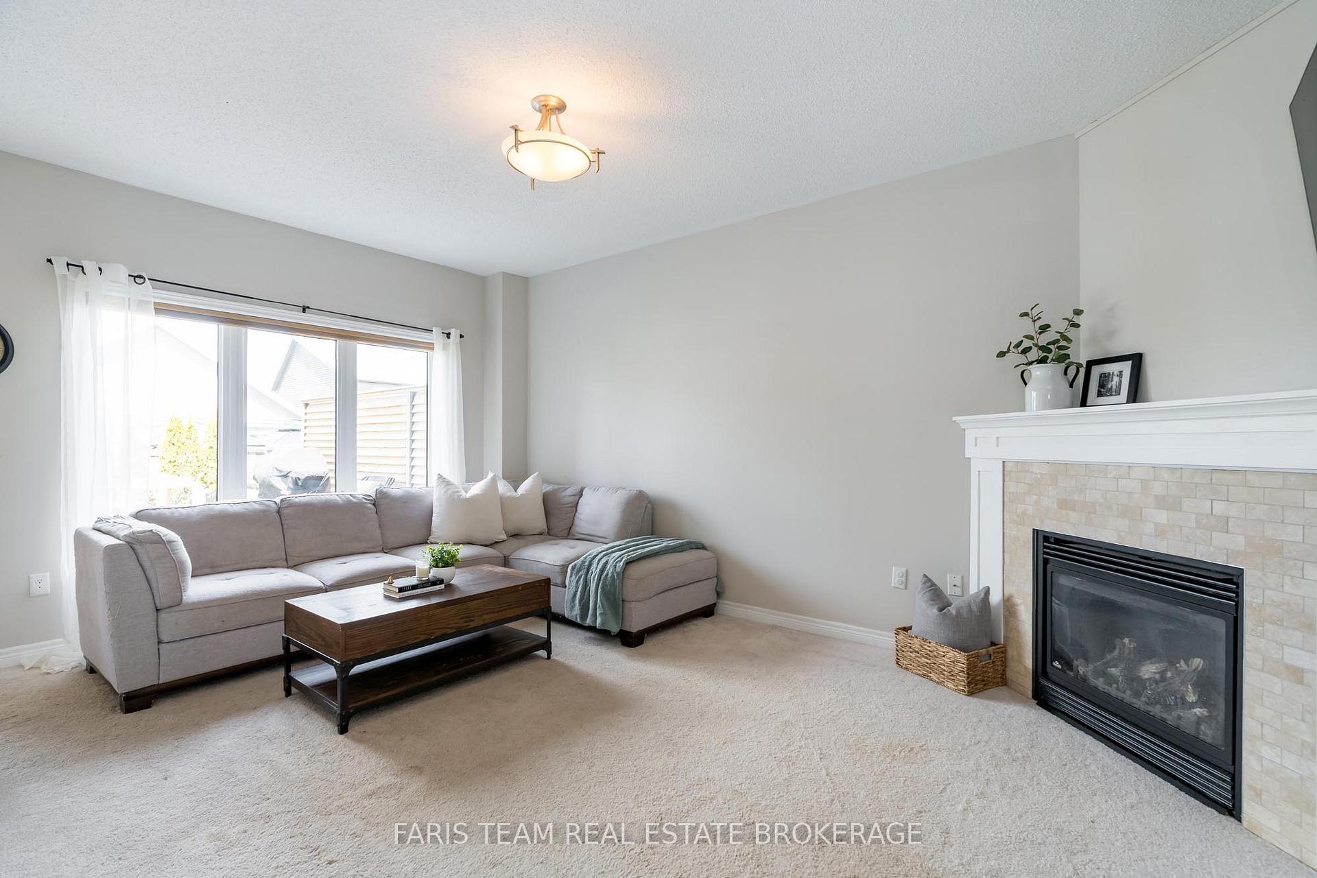 Photo 10 of 55 Robertson Street, Collingwood — HOMEH