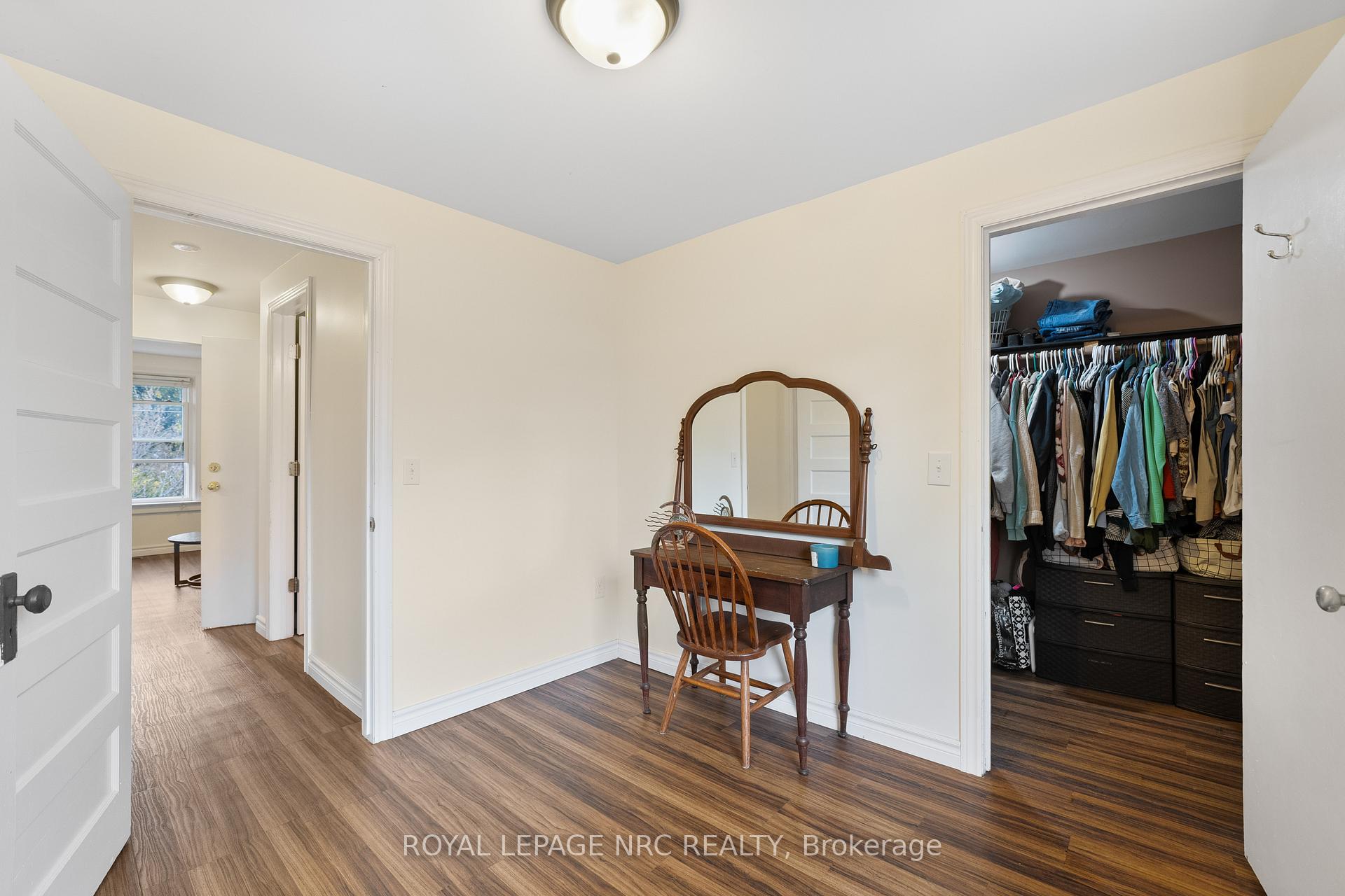 Photo 20 of 28 Ottawa Street, St. Catharines, Downtown — HOMEH