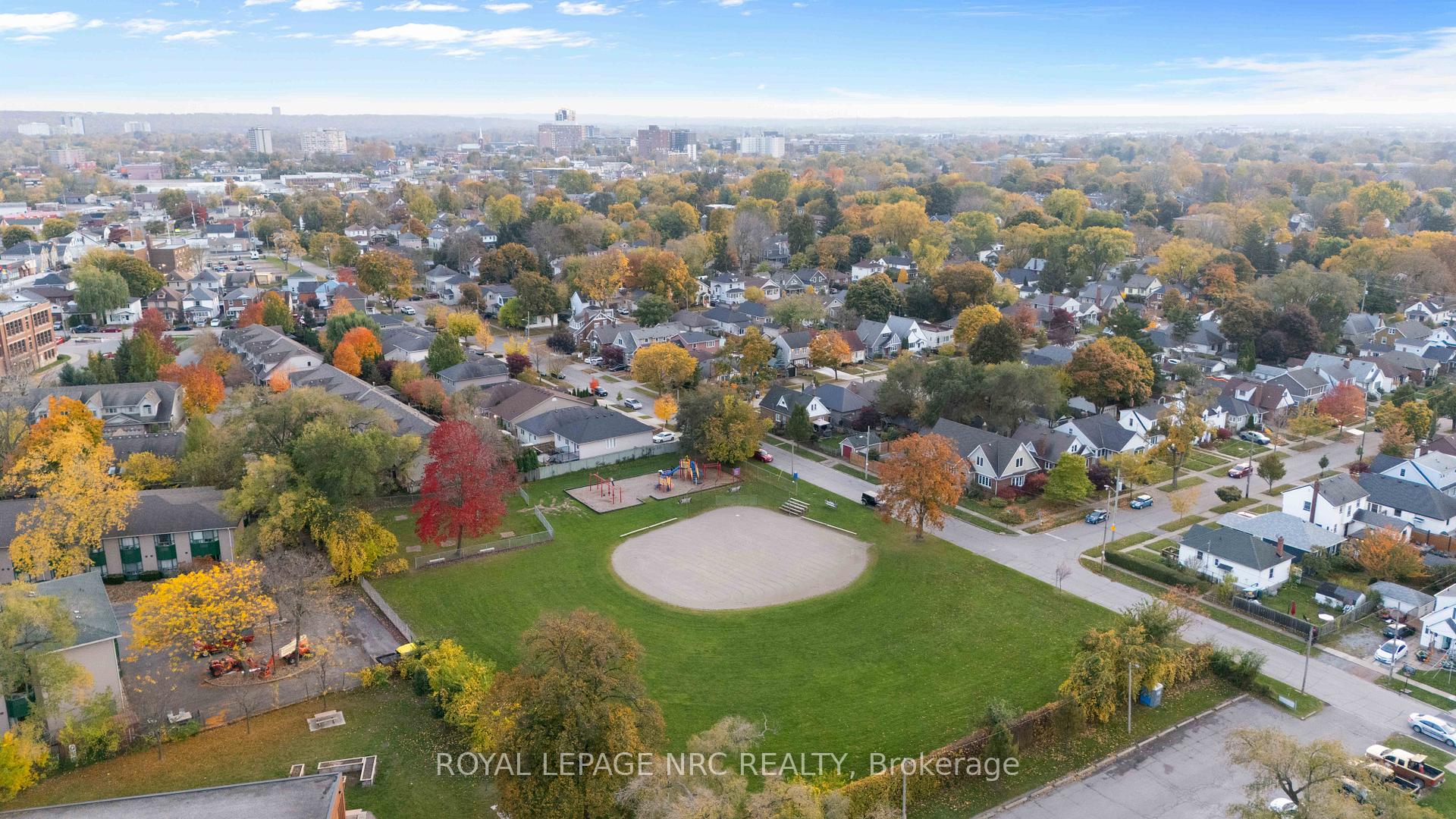 Photo 38 of 28 Ottawa Street, St. Catharines, Downtown — HOMEH