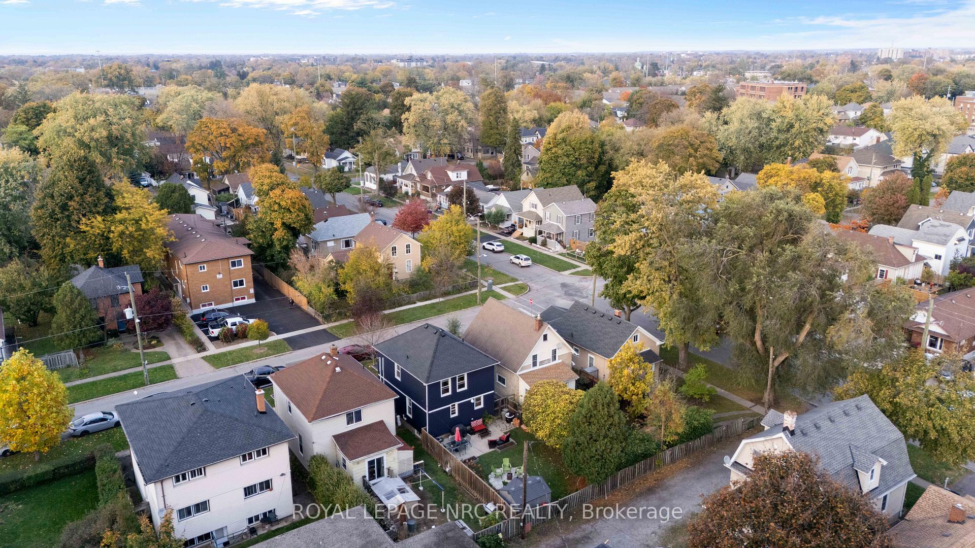 Photo 39 of 28 Ottawa Street, St. Catharines, Downtown — HOMEH