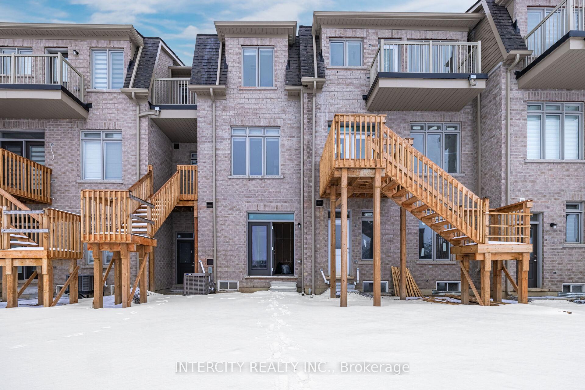 Photo 32 of 32 Foxsparrow Road, Brampton, Sandringham-Wellington — HOMEH